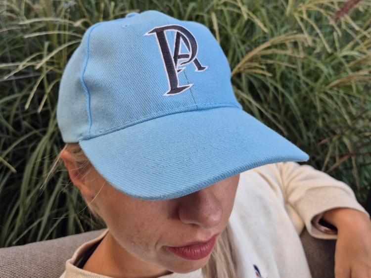Czapka z daszkiem Pisaag Bejsbolówka, light blue (3).jpg