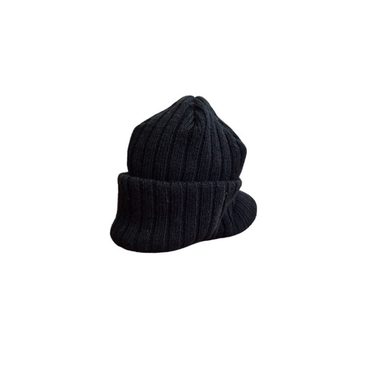 Czapka zimowa z daszkiem Pisaag Black (2).jpg